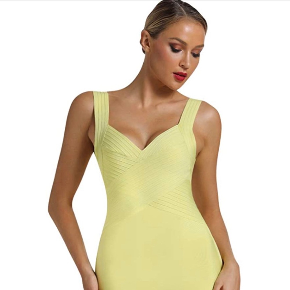 Low back bandage dress